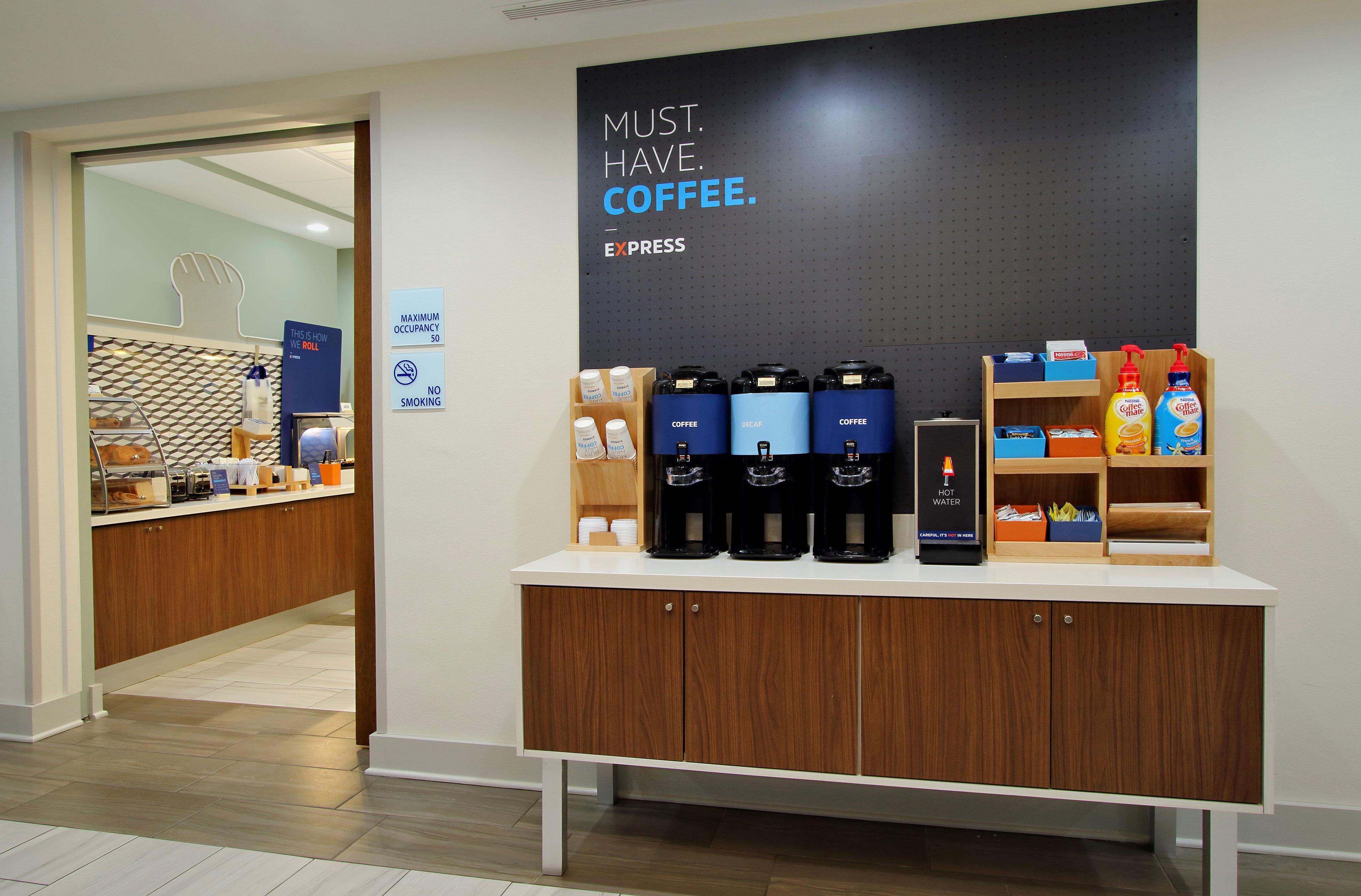 Holiday Inn Express & Suites Alexandria, An Ihg Hotel Εξωτερικό φωτογραφία