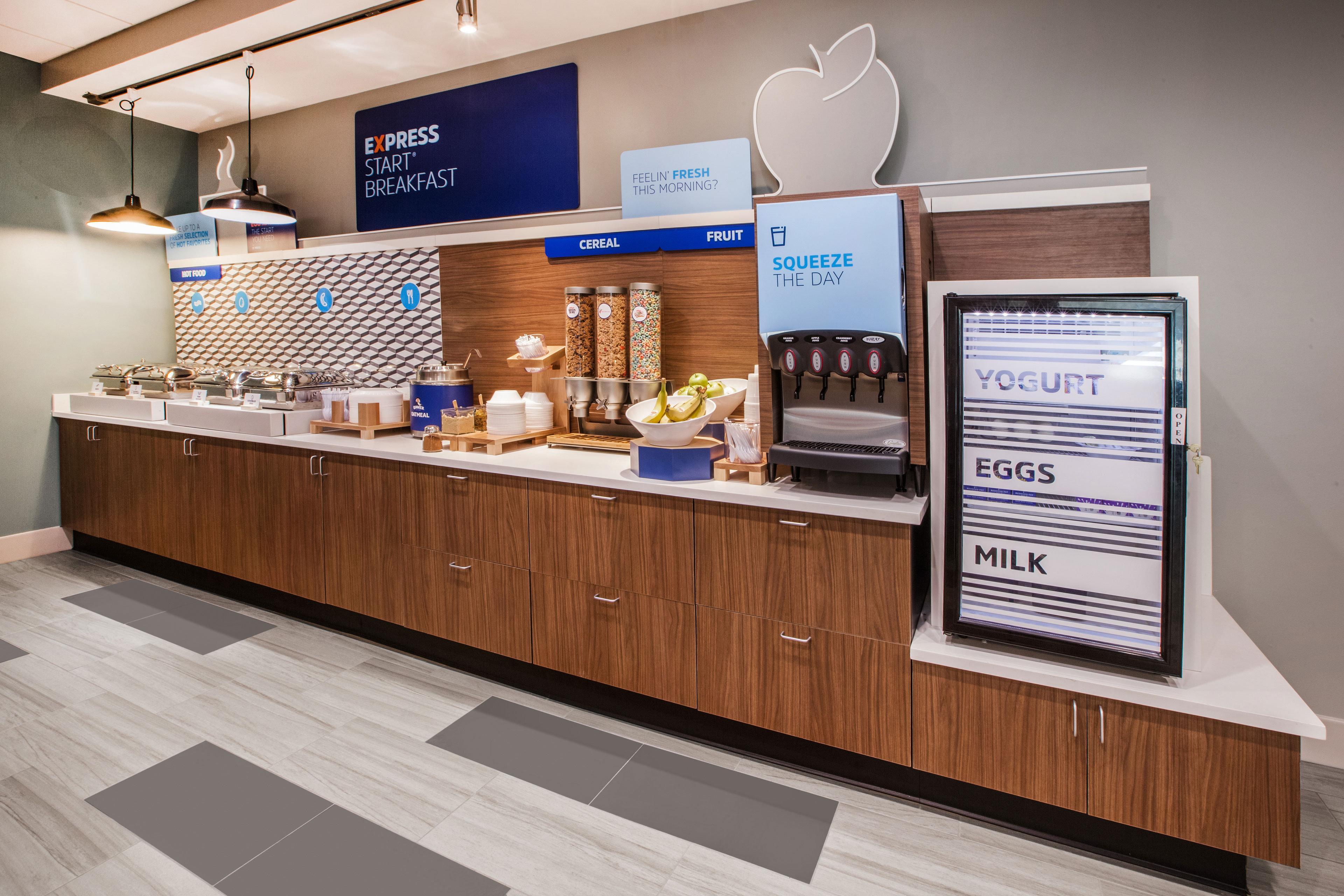Holiday Inn Express & Suites Alexandria, An Ihg Hotel Εξωτερικό φωτογραφία