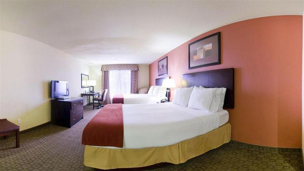 Holiday Inn Express & Suites Alexandria, An Ihg Hotel Εξωτερικό φωτογραφία
