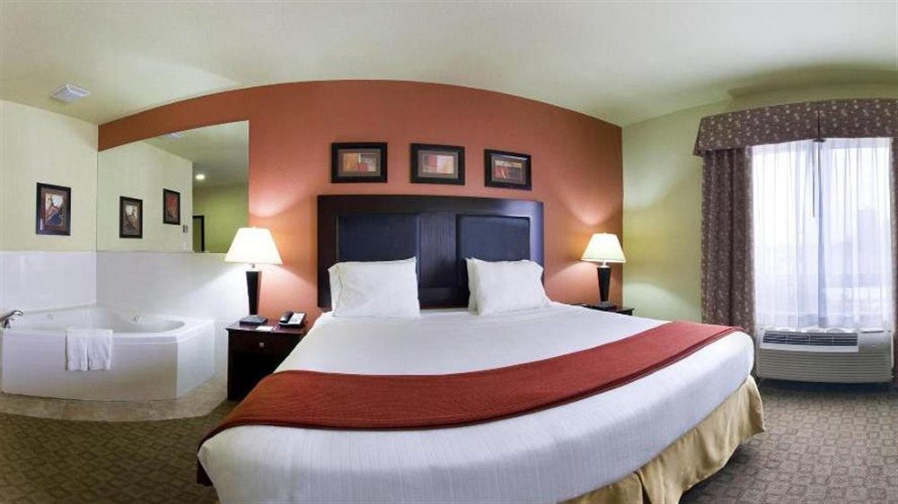 Holiday Inn Express & Suites Alexandria, An Ihg Hotel Εξωτερικό φωτογραφία